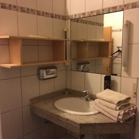 Hotel Am Salzberg Philippsthal Buitenkant foto