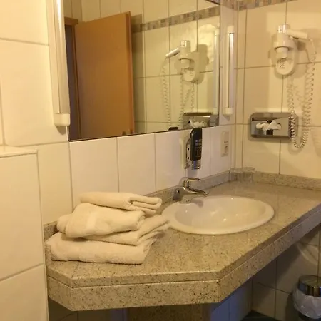Hotel Am Salzberg Philippsthal Buitenkant foto